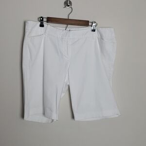 Mossimo white stretch capris